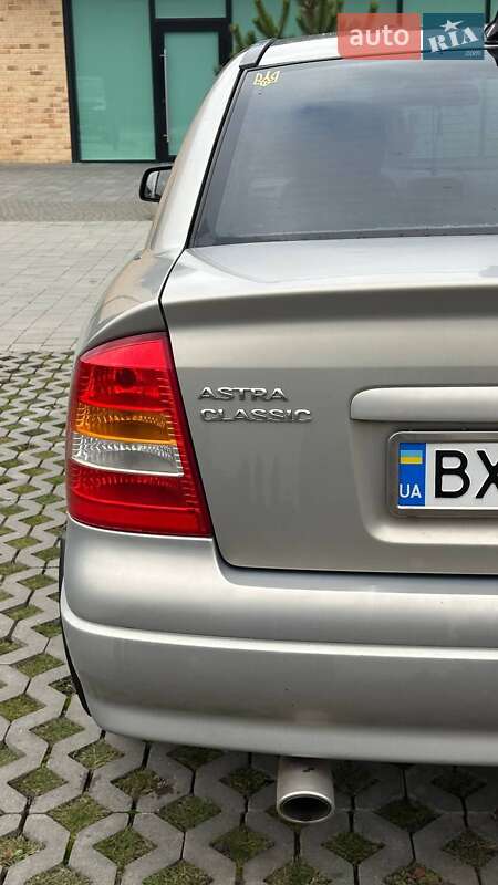 Седан Opel Astra 2008 в Хмельницькому