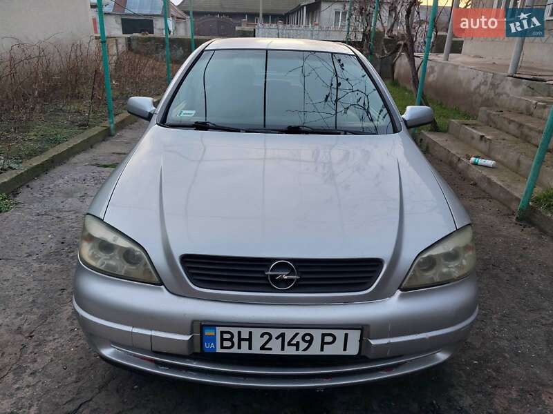 Хэтчбек Opel Astra 2001 в Сарате фото 3 Хэтчбек Opel Astra 2001 в Сарате