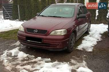 Седан Opel Astra 2006 в Львові