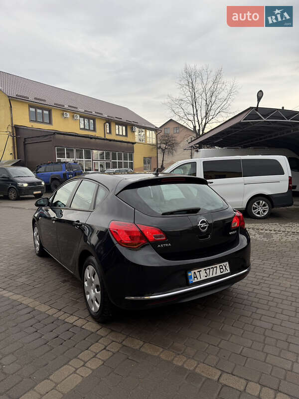 Хетчбек Opel Astra 2013 в Коломиї