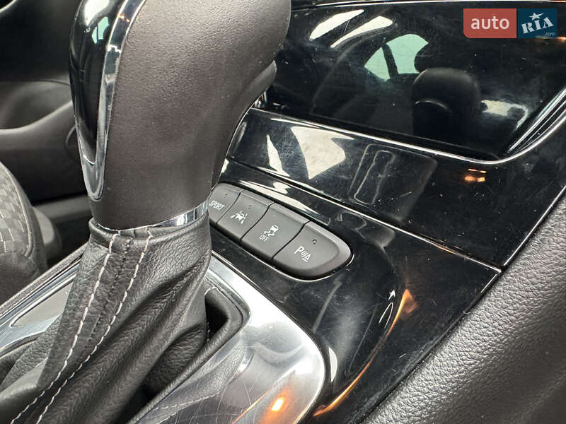 Універсал Opel Astra 2017 в Полтаві