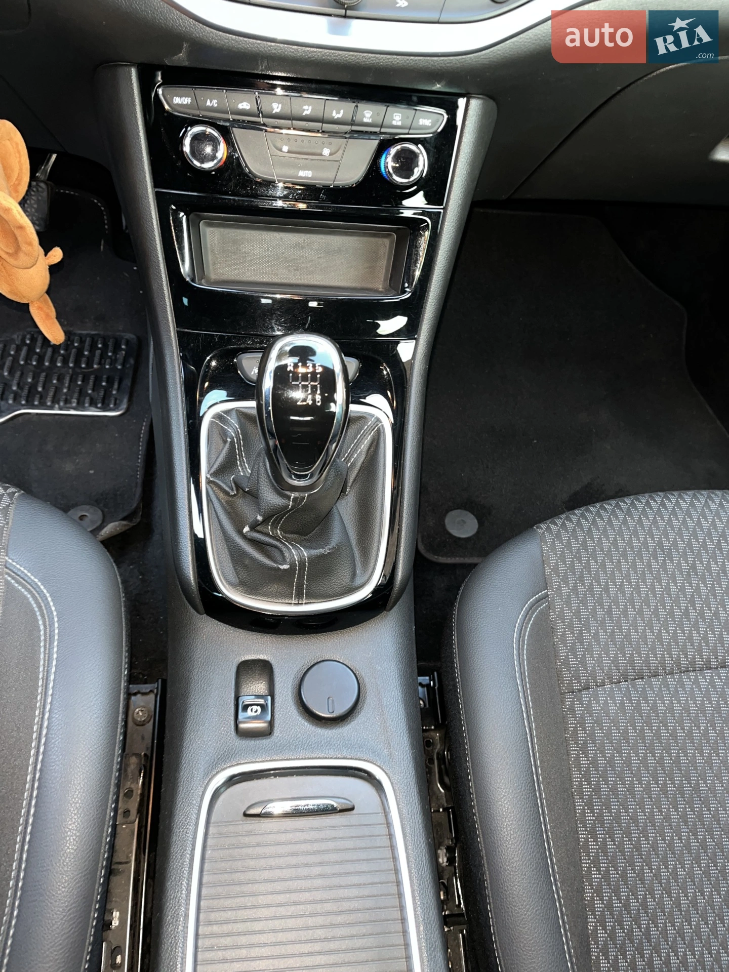 2018 Opel Astra - мініатюра 18