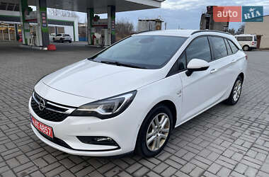 Универсал Opel Astra 2018 в Житомире