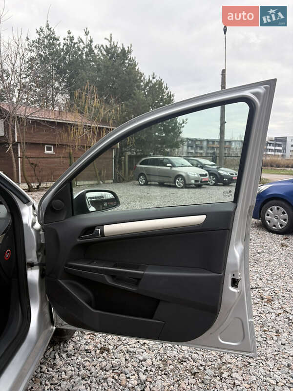 Універсал Opel Astra 2008 в Білій Церкві