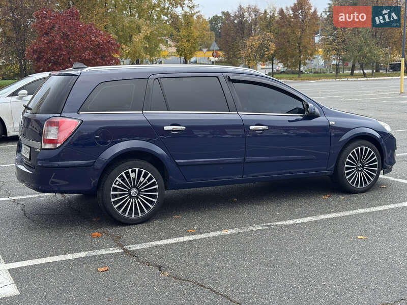 Універсал Opel Astra 2007 в Києві