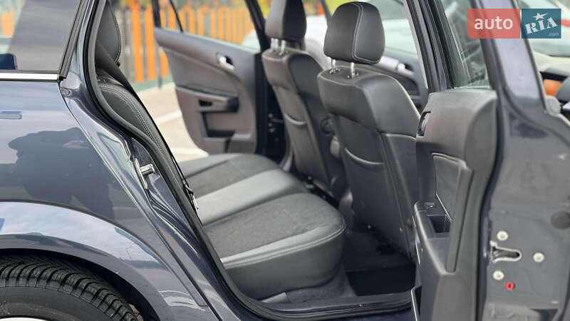 Универсал Opel Astra 2010 в Виннице фото 29 Универсал Opel Astra 2010 в Виннице