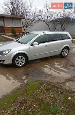 Универсал Opel Astra 2004 в Сумах