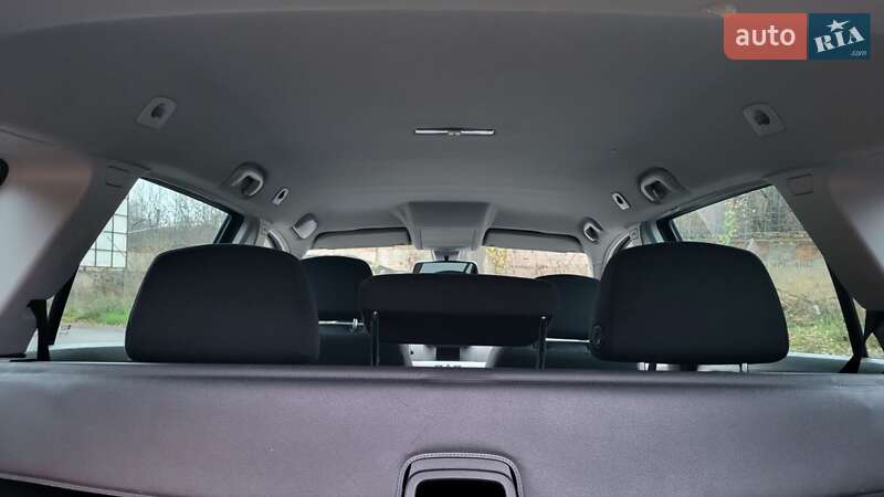 Універсал Opel Astra 2006 в Черкасах