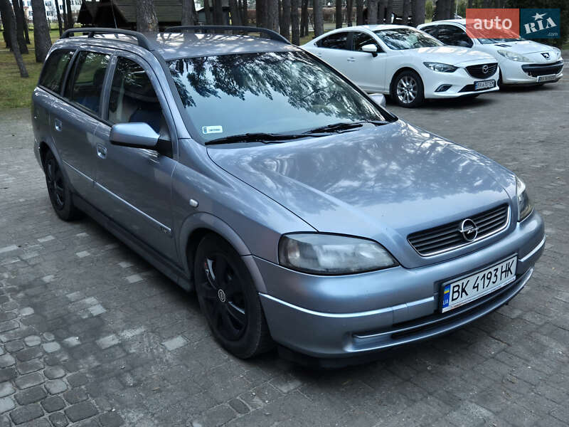Універсал Opel Astra 2004 в Славуті