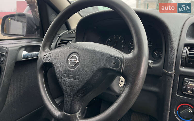 Хетчбек Opel Astra 2000 в Коломиї