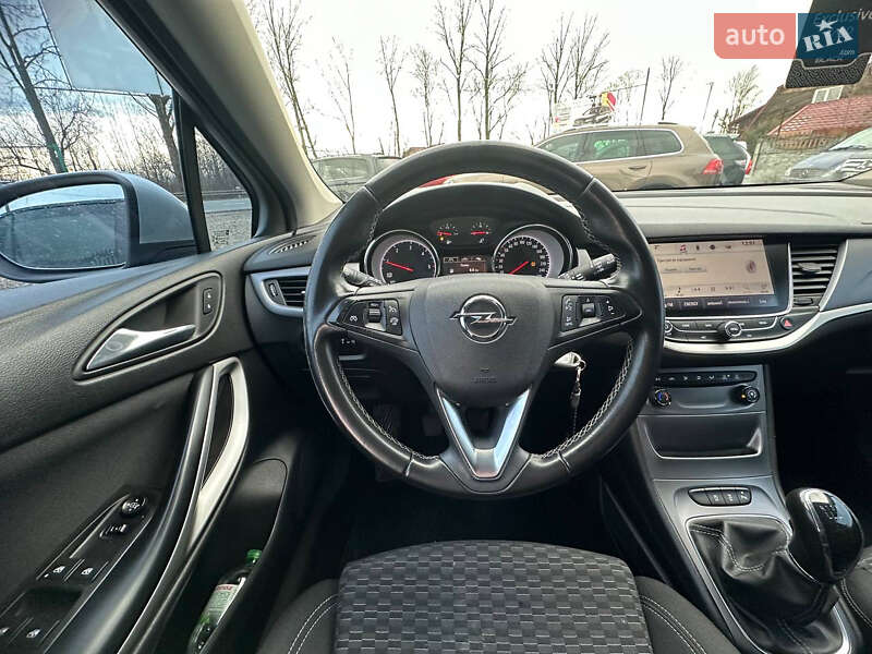 Універсал Opel Astra 2018 в Коломиї