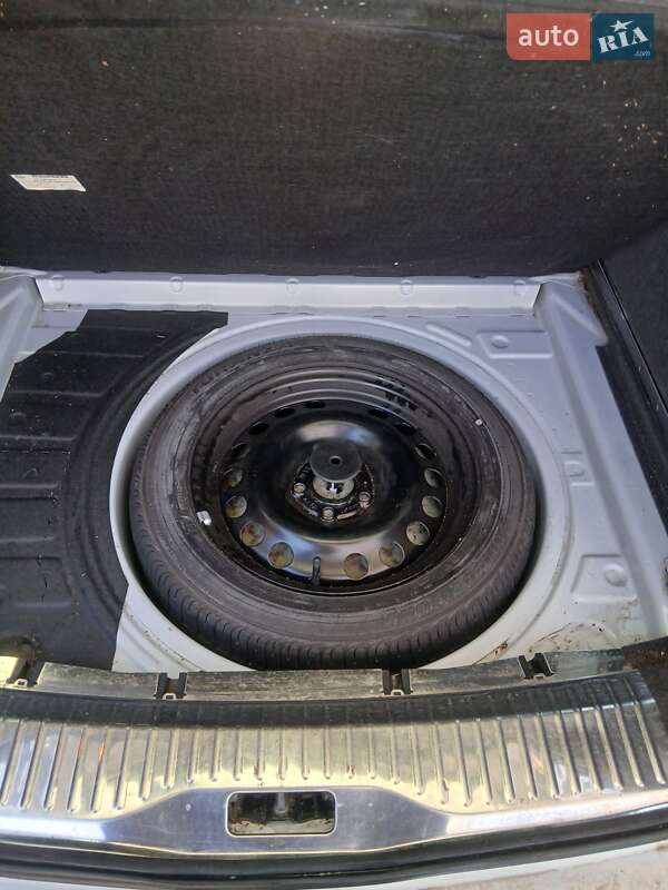 Універсал Opel Astra 2006 в Почаєві