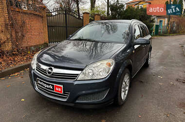 Универсал Opel Astra 2008 в Киеве