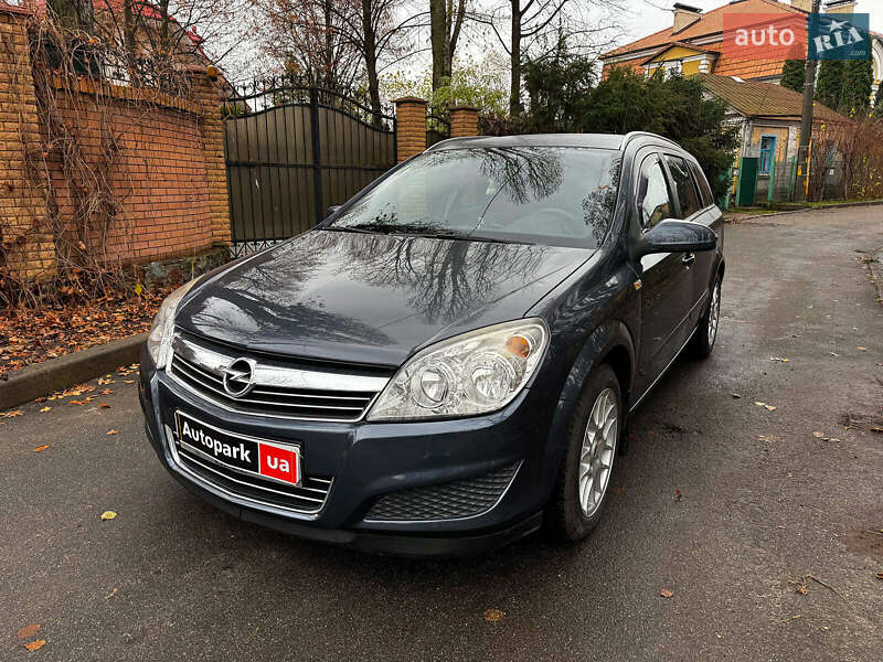 Універсал Opel Astra 2008 в Києві