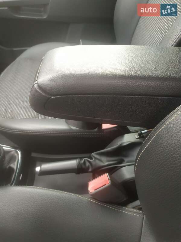 Універсал Opel Astra 2008 в Стрию