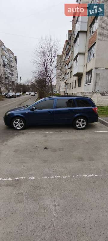 Універсал Opel Astra 2006 в Вінниці