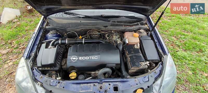 Універсал Opel Astra 2006 в Білгороді-Дністровському