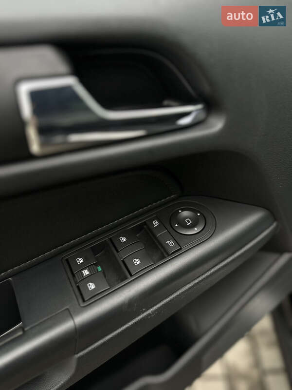 Универсал Opel Astra 2009 в Луцке