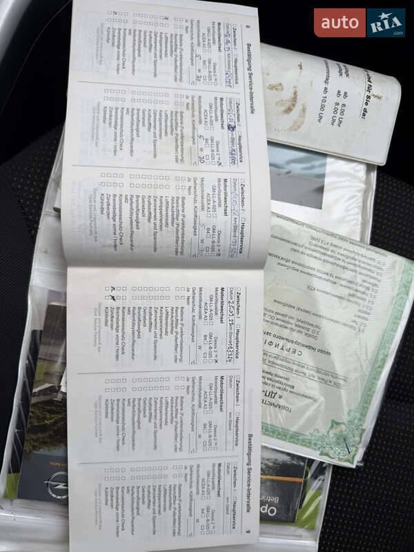 Універсал Opel Astra 2010 в Вінниці