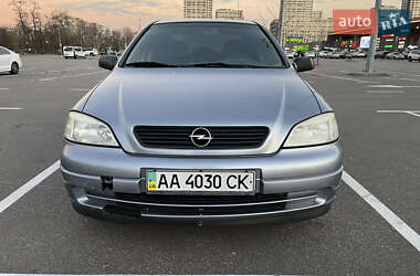 Седан Opel Astra 2007 в Києві