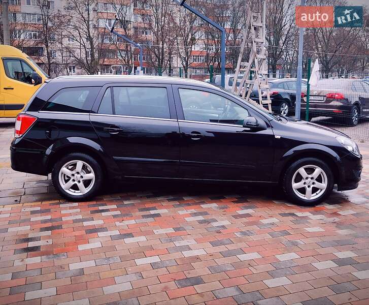 Універсал Opel Astra 2010 в Білій Церкві фото 4 Універсал Opel Astra 2010 в Білій Церкві