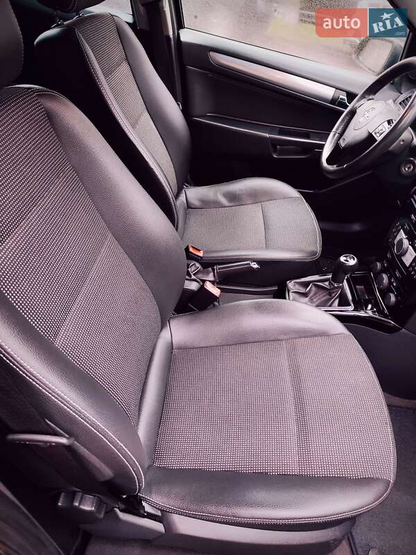 Універсал Opel Astra 2010 в Білій Церкві фото 24 Універсал Opel Astra 2010 в Білій Церкві