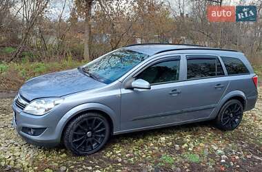 Универсал Opel Astra 2009 в Харькове