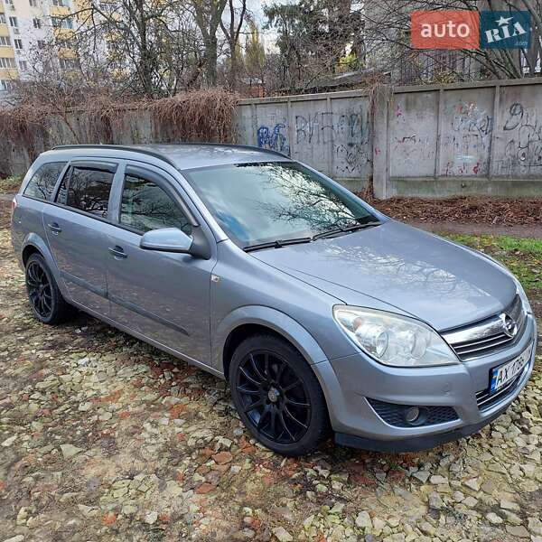 Універсал Opel Astra 2009 в Харкові