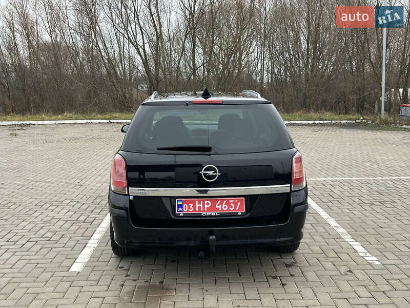 Універсал Opel Astra 2005 в Ковелі