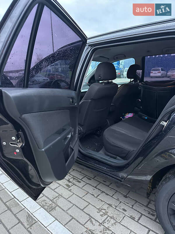 Універсал Opel Astra 2009 в Ковелі