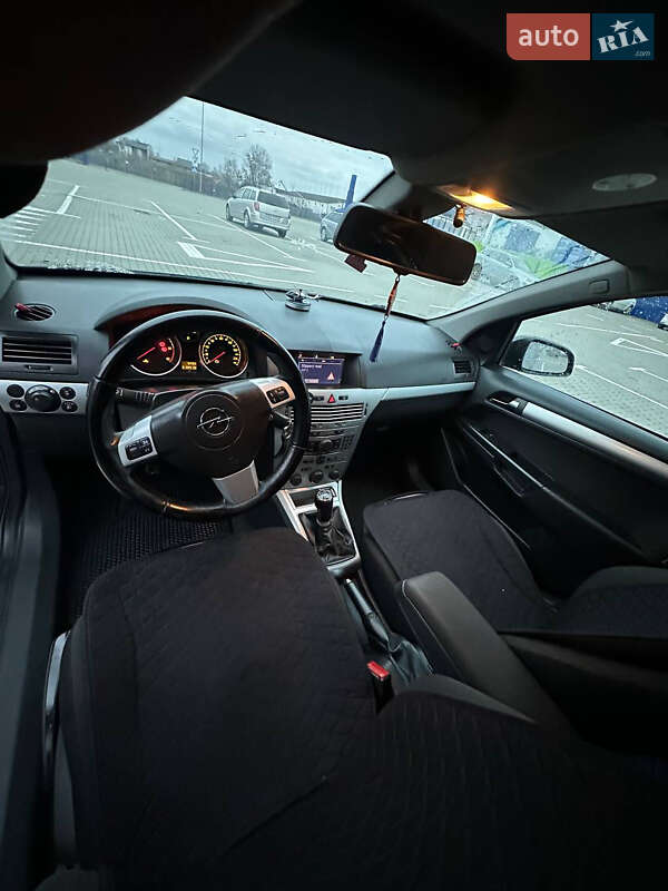 Універсал Opel Astra 2009 в Ковелі