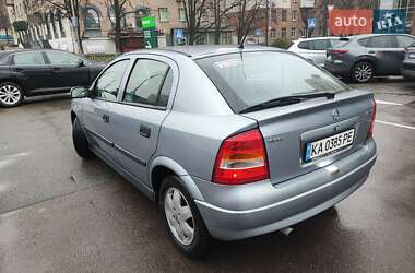 Хэтчбек Opel Astra 2003 в Киеве