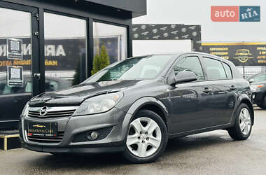 Хэтчбек Opel Astra 2012 в Харькове