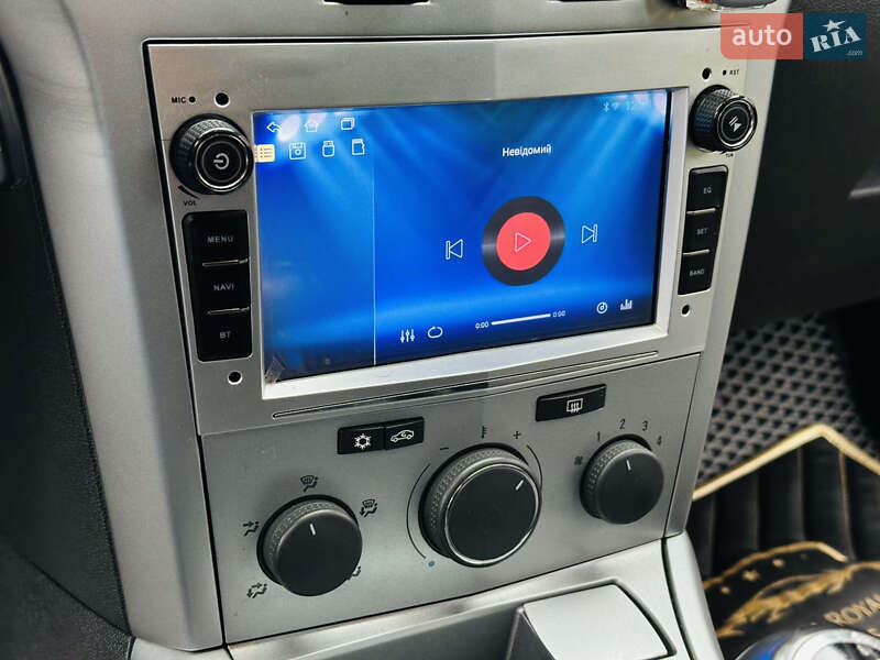 Хетчбек Opel Astra 2012 в Харкові