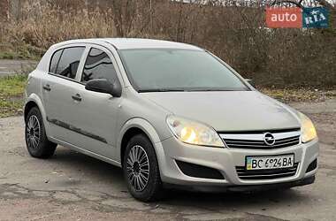 Хетчбек Opel Astra 2007 в Шептицькому