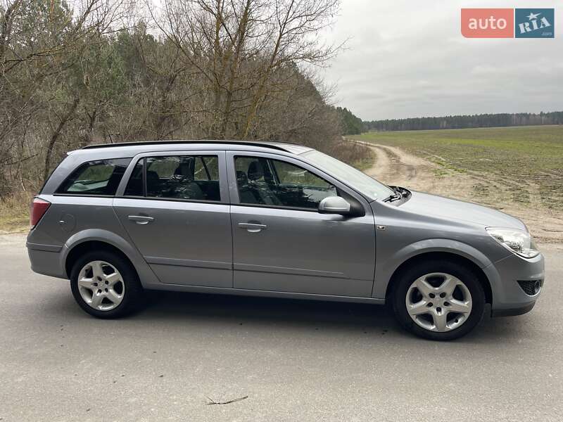 Універсал Opel Astra 2008 в Бородянці