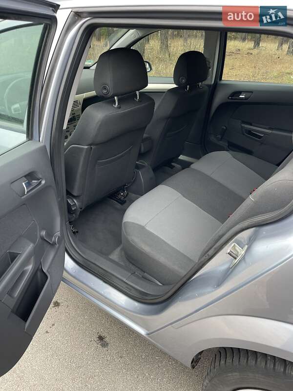 Універсал Opel Astra 2008 в Бородянці