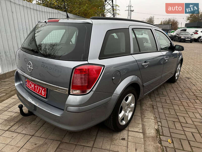 Универсал Opel Astra 2007 в Днепре