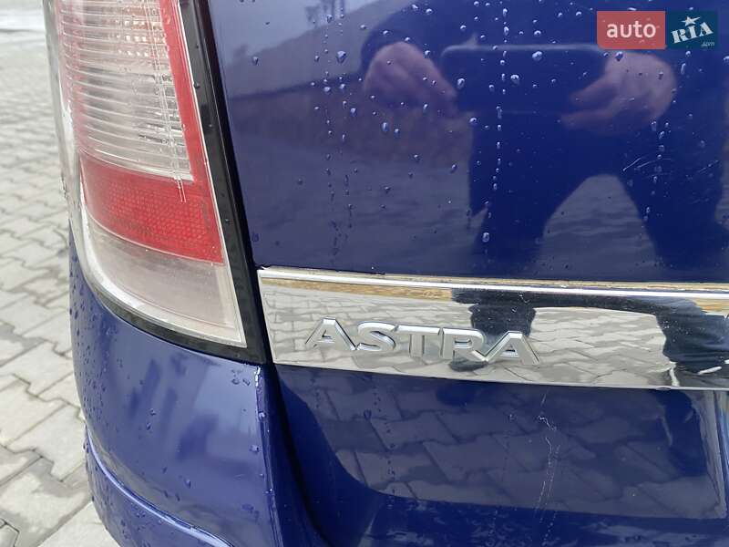 Універсал Opel Astra 2007 в Могилів-Подільському
