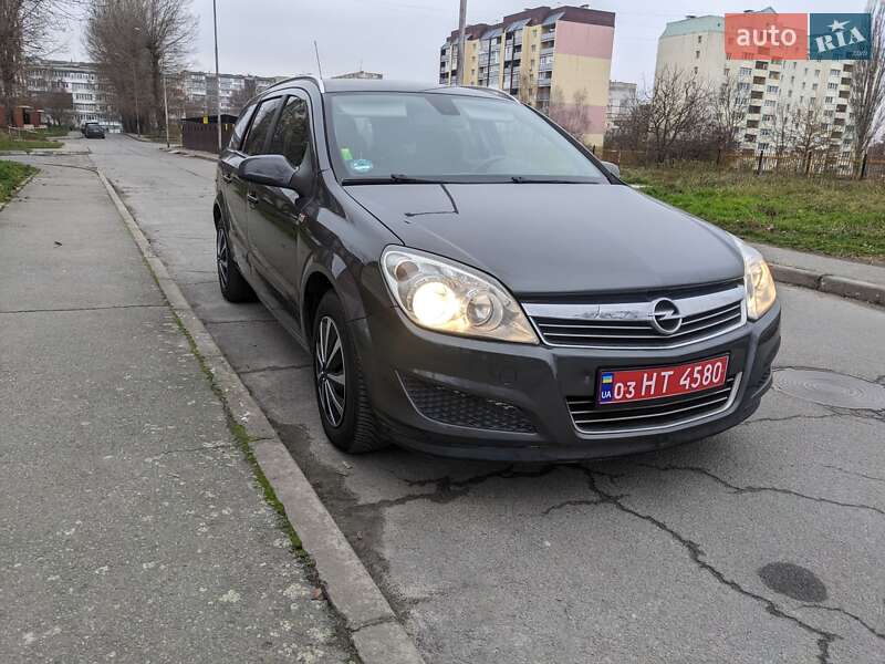 Универсал Opel Astra 2008 в Звягеле фото 24 Универсал Opel Astra 2008 в Звягеле