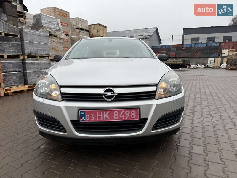 Хетчбек Opel Astra 2004 в Вінниці