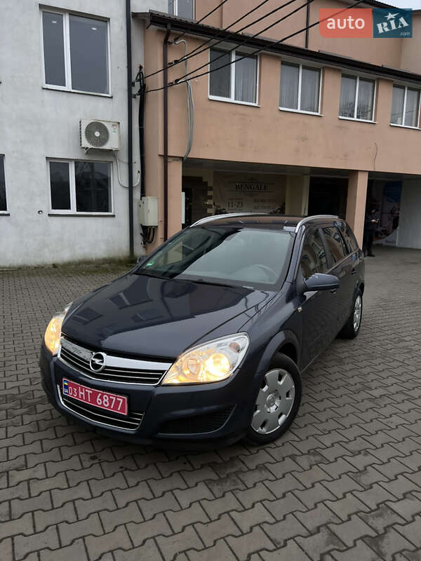 Opel Astra 2008