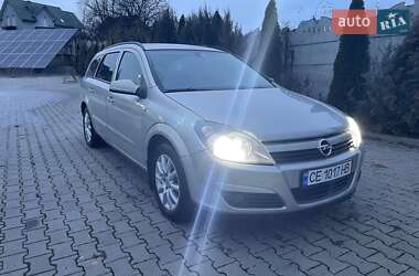 Универсал Opel Astra 2004 в Черновцах
