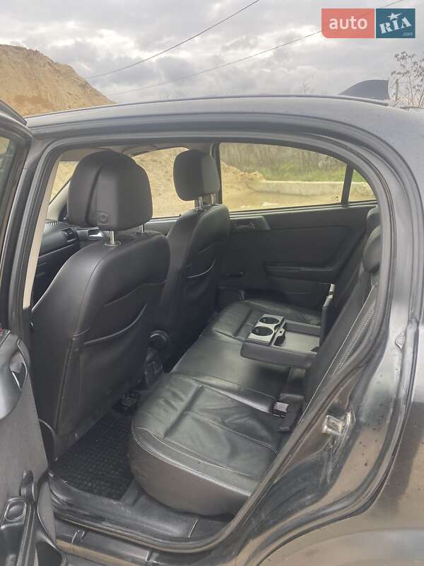 Седан Opel Astra 2005 в Березівці