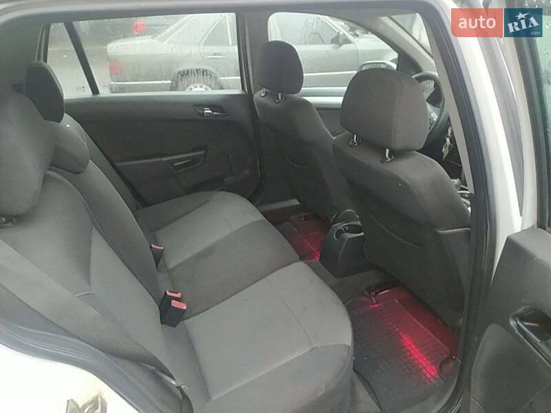 Универсал Opel Astra 2009 в Виннице
