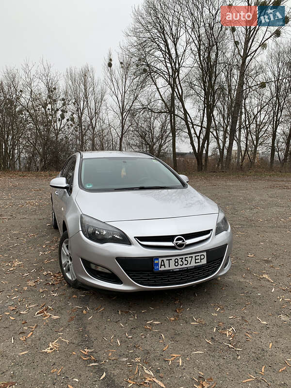 Opel Astra 2013 Opel Astra 2013