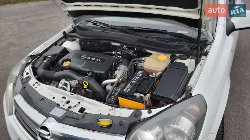 Універсал Opel Astra 2010 в Полтаві фото 53 Універсал Opel Astra 2010 в Полтаві