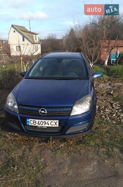 Універсал Opel Astra 2005 в Чернігові