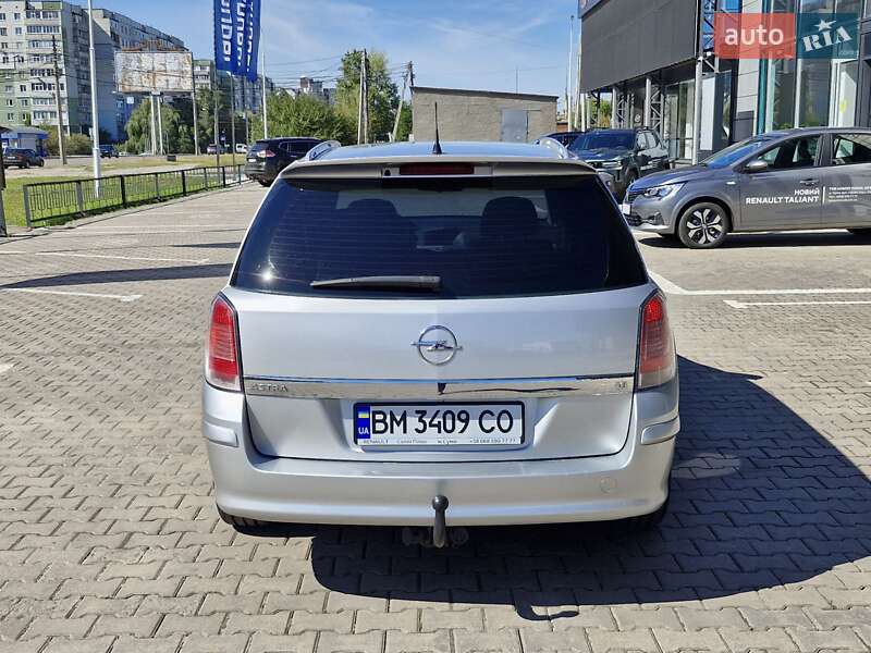 Универсал Opel Astra 2006 в Сумах