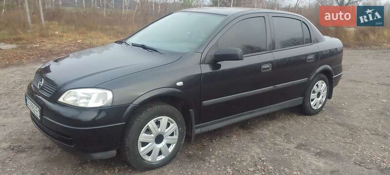 Седан Opel Astra 2006 в Корюківці